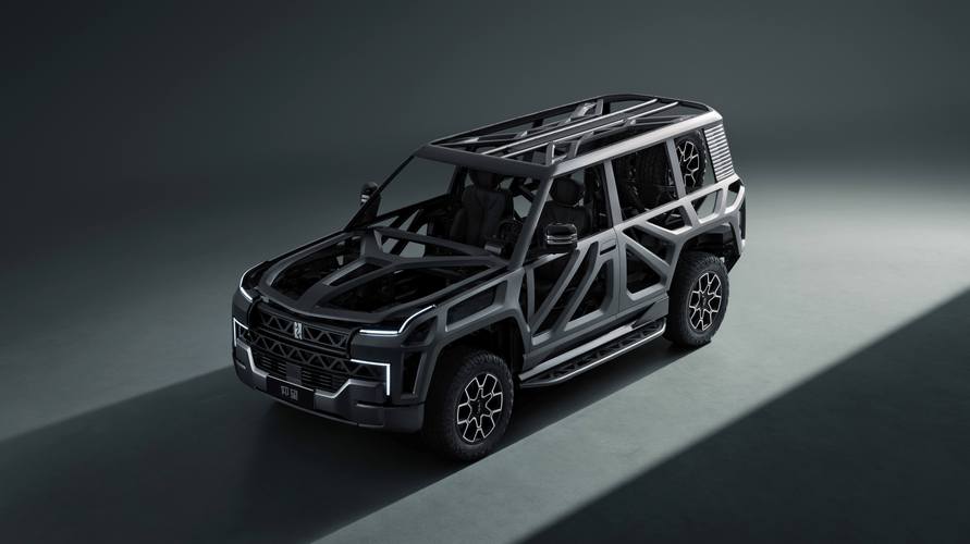 广州310仰望U8硬派越野的科技魅力，国能汽车对传统燃油车市场的冲击